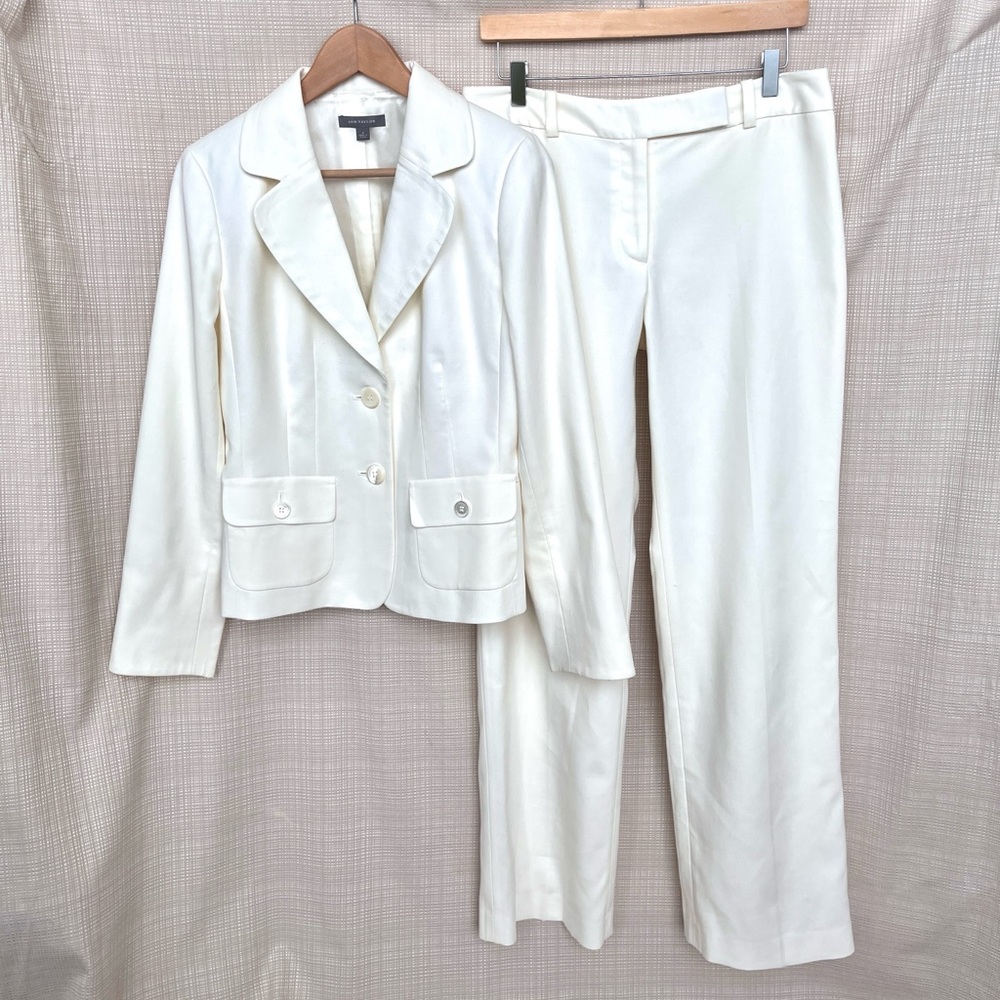 Vintage Ann Taylor White Pantsuit Y2k Two Button Fitted Blazer Flat Front Pants